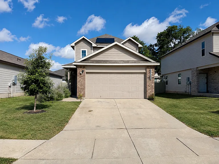 9319 Trap Rock Dr — Photo 1