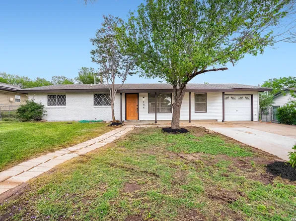 154 MOUNTAIN VALLEY ST, San Antonio, TX 78227