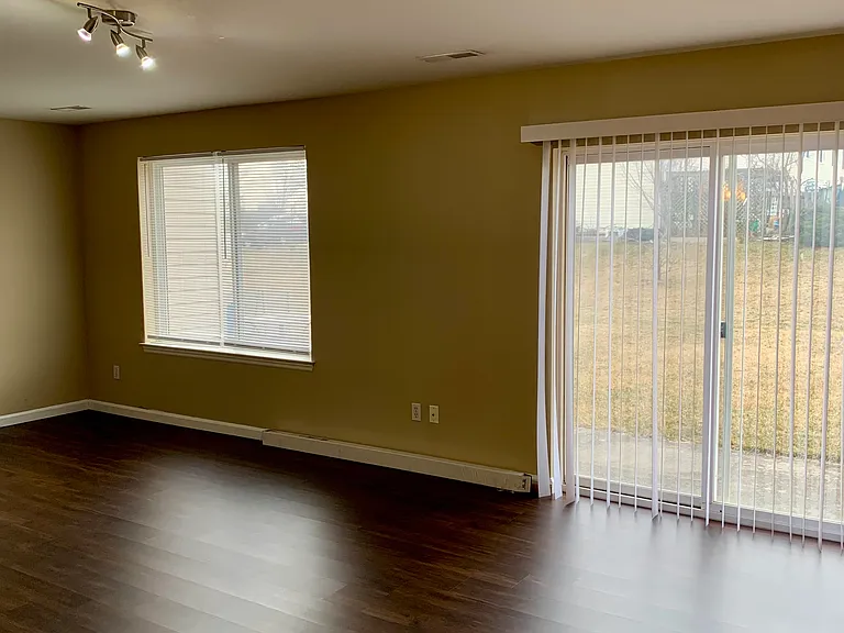 163 Norlawn Cir — Photo 15