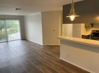 311 E Cedar Ave #104, Burbank, CA 91502