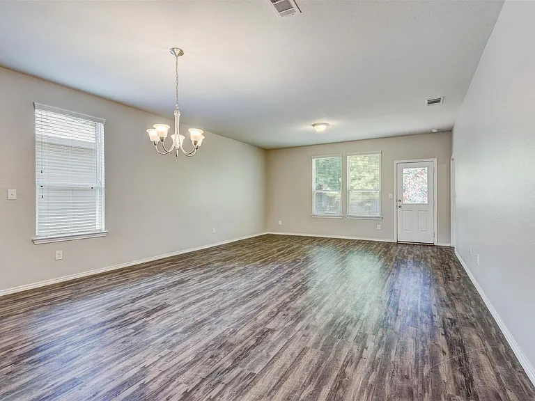 4344 Roaring Timber Dr — Photo 6