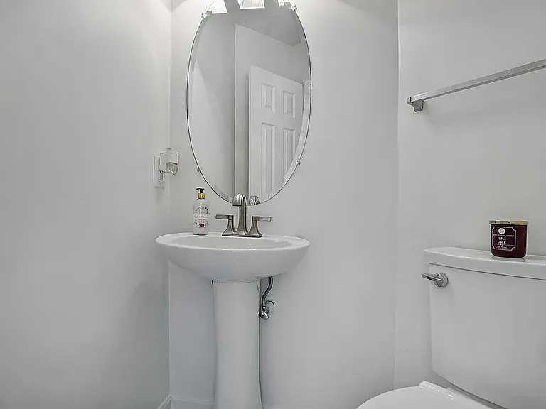 2126 Brigadier Blvd — Photo 9