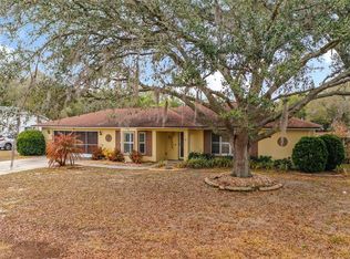 817 Berryhill Cir, Fruitland Park, FL 34731