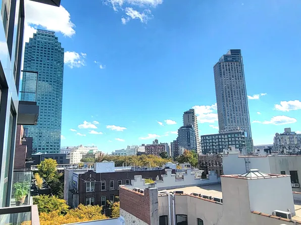 11-52 44th Drive image 10 of 15