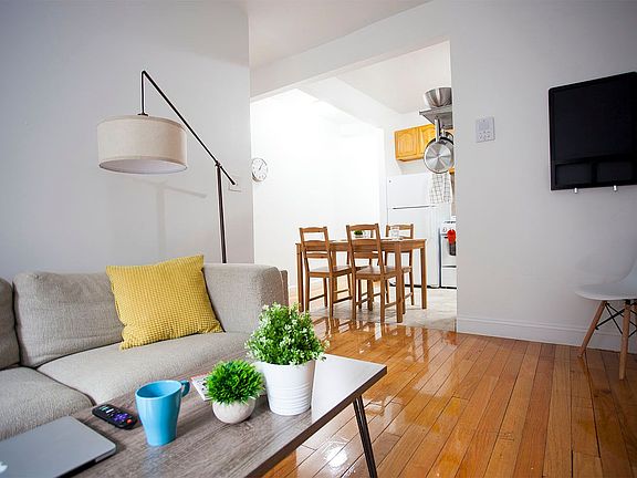 2nd image of 40 W 127th St APT 4