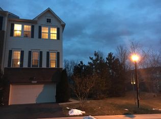 22624 Parkland Farms Ter, Ashburn, VA 20148