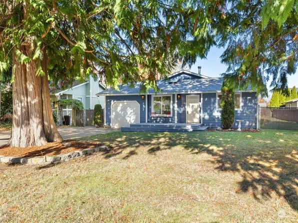 7417 E Ramblewood Street, Port Orchard, WA 98366