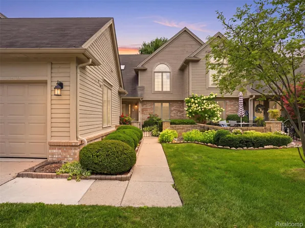 16905 Coral Ln, Macomb, MI 48042