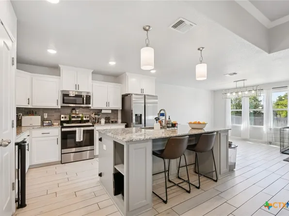 2594 Belle Hubbard Trl, Belton, TX 76513