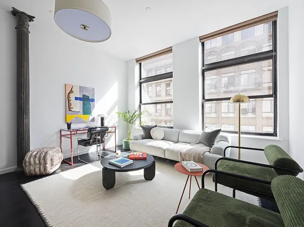 100 Reade St APT 3C, New York, NY 10013