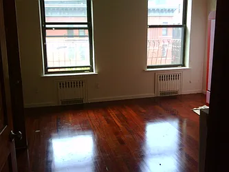 Rented by Apartments by Us