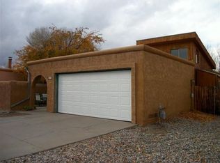 368 Ridgecrest Ave, White Rock, NM 87544
