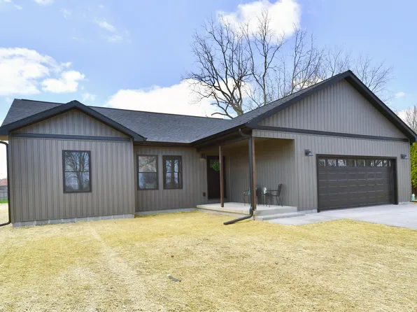 1018 N 18th St, Elwood, IN 46036