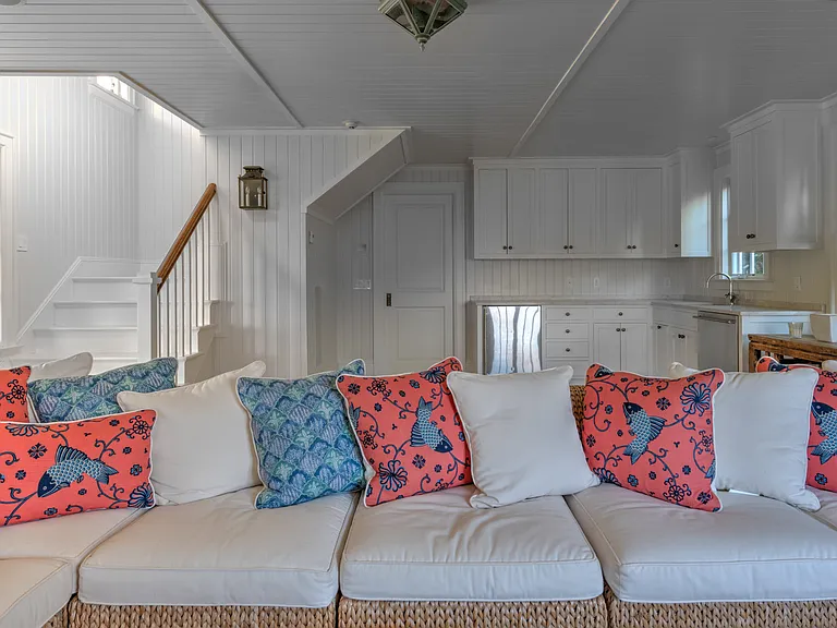 587 Sagaponack Rd — Photo 74