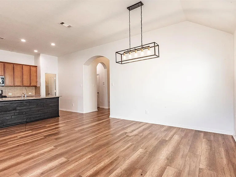 3094 Camden Park Ln — Photo 16