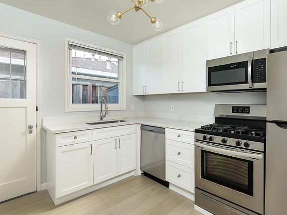 5th image of 1821 Vera Ave