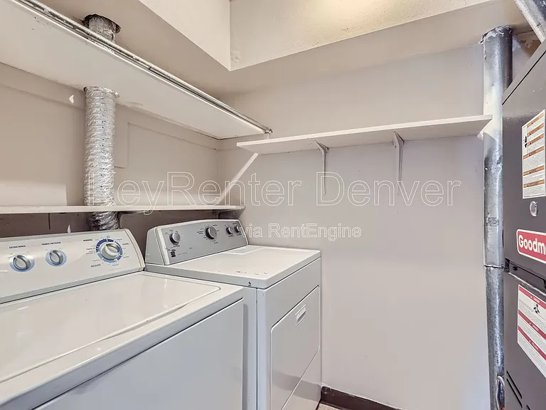 12404 E Tennessee Cir — Photo 27