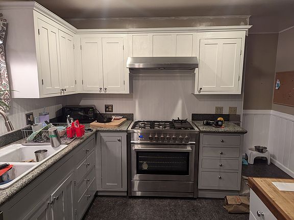 2nd image of 311 W Fagin St