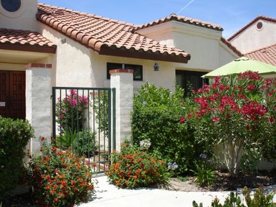 318 Country Club Dr UNIT B, Simi Valley, CA, 93065