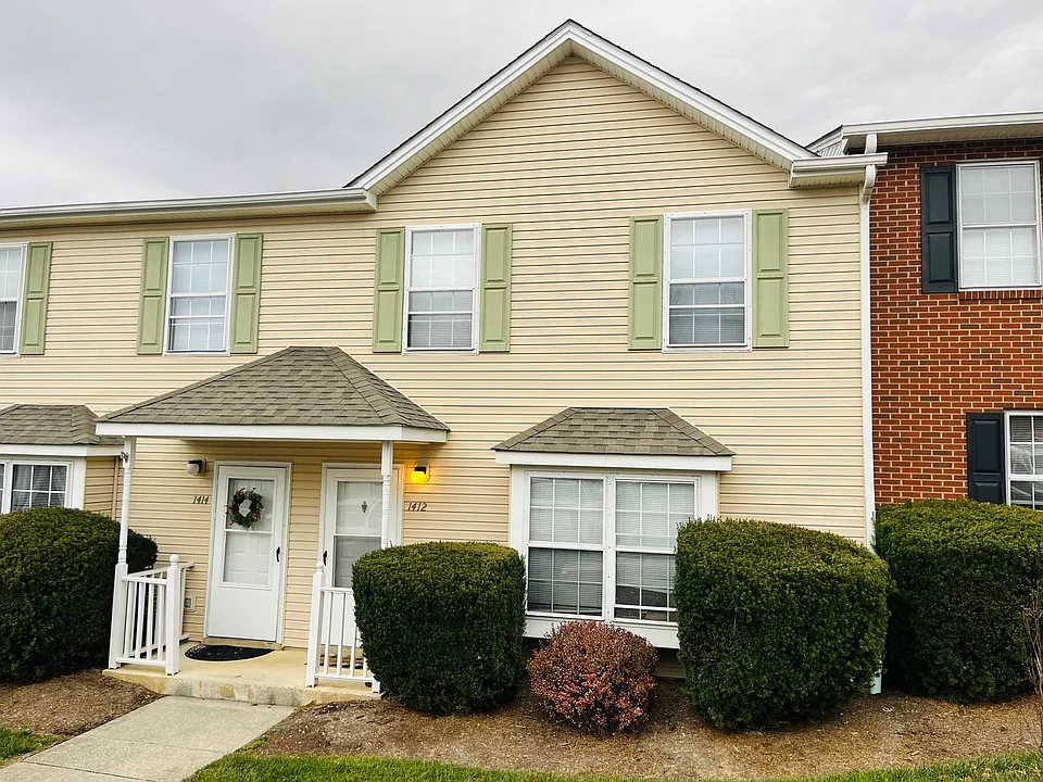 1412 Christine Ct