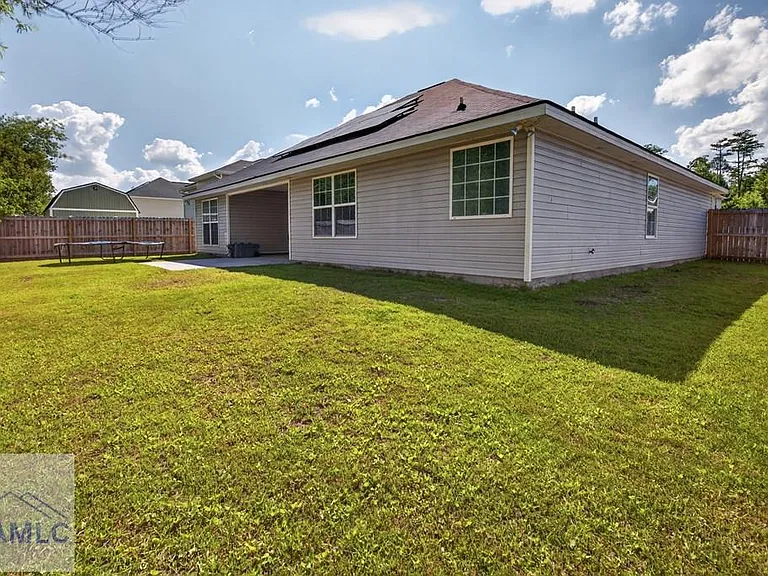 182 Grandview Dr — Photo 35