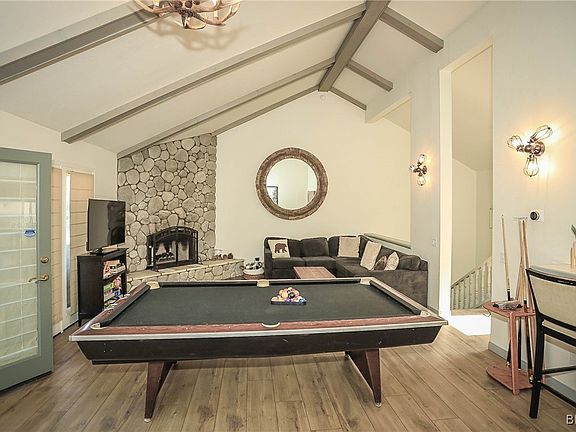 3rd image of 43096 Bear Creek Ct #0