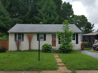 4 S Park Ct, Glen Burnie, MD 21061