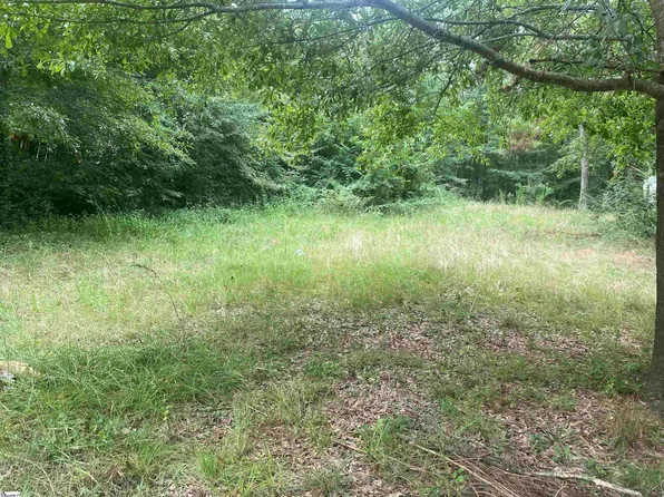 287 Richland St, Chesnee, SC 29323