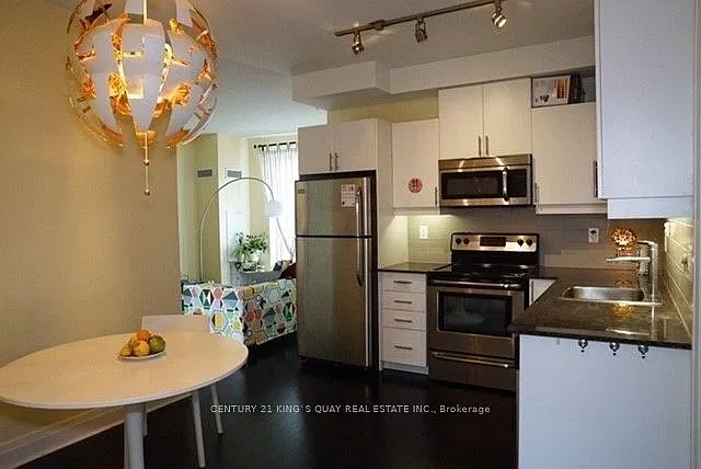 2 bed, $3,100 — Photo 2