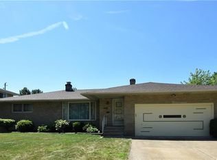 16237 Ramona Dr, Middleburg Heights, OH 44130