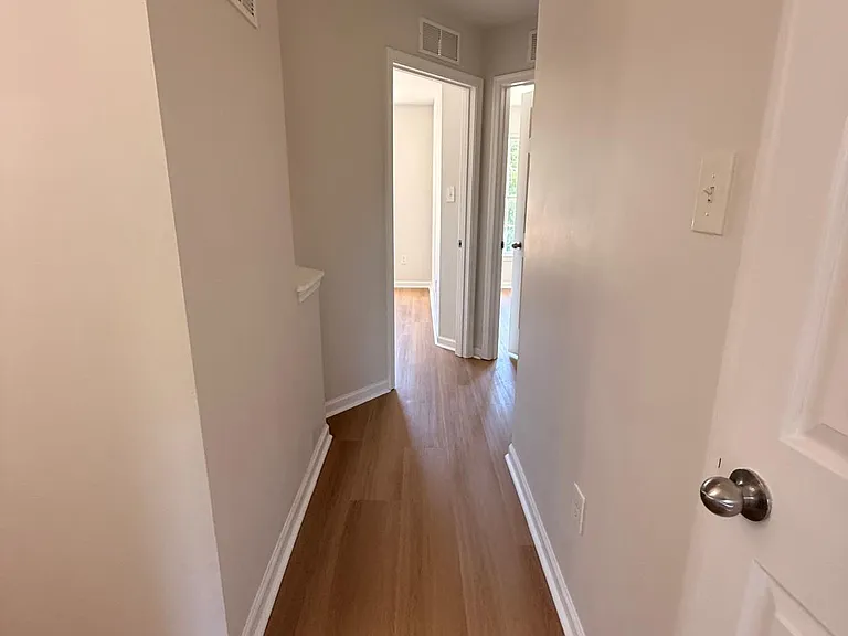 18 Bridle Path Ct — Photo 22