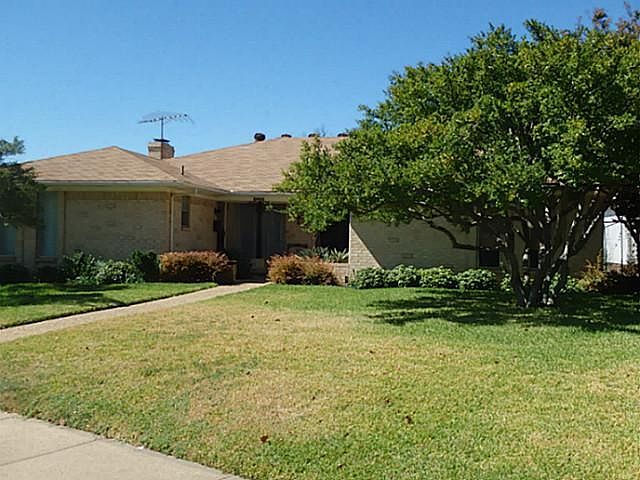 1st image of 8405 Lullwater Dr