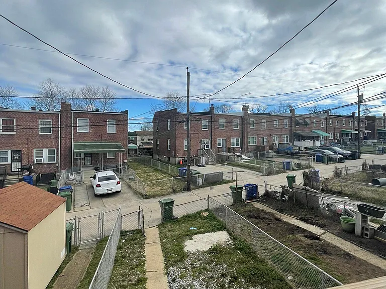 3607 W Lexington St — Photo 12