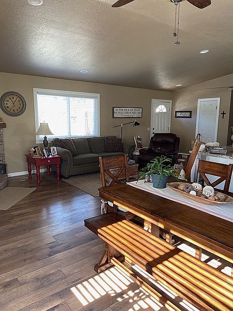 2nd image of 12354 Poplar Rd