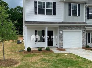 4314 Chapman Woods Ct, Charlotte, NC 28215