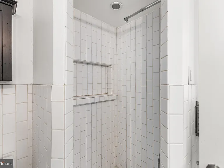 9 Bristow Pl — Photo 17