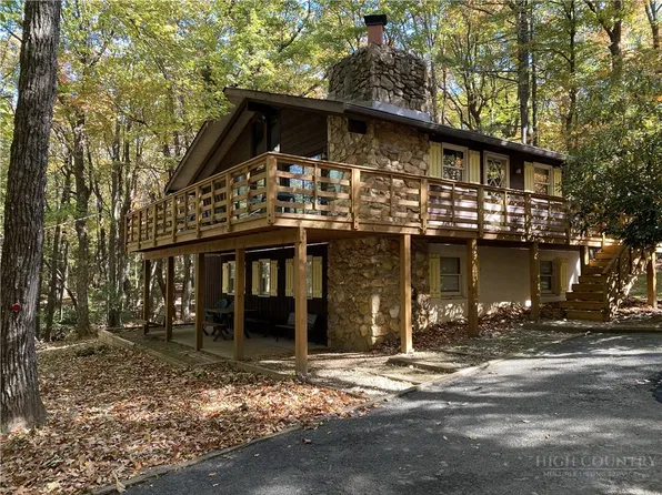 391 Country Club Road, Roaring Gap, NC 28668