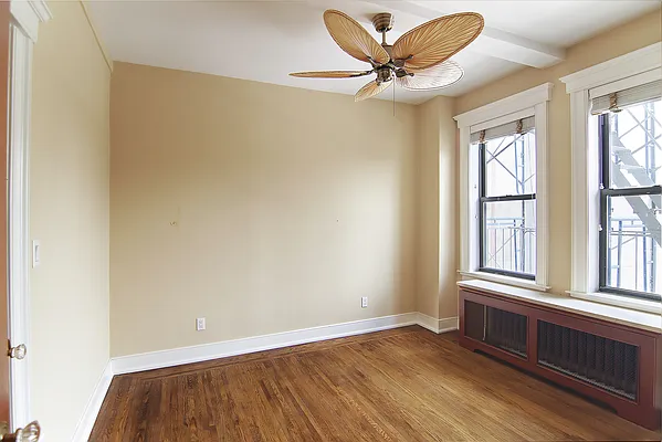 Sold by Douglas Elliman | media 15