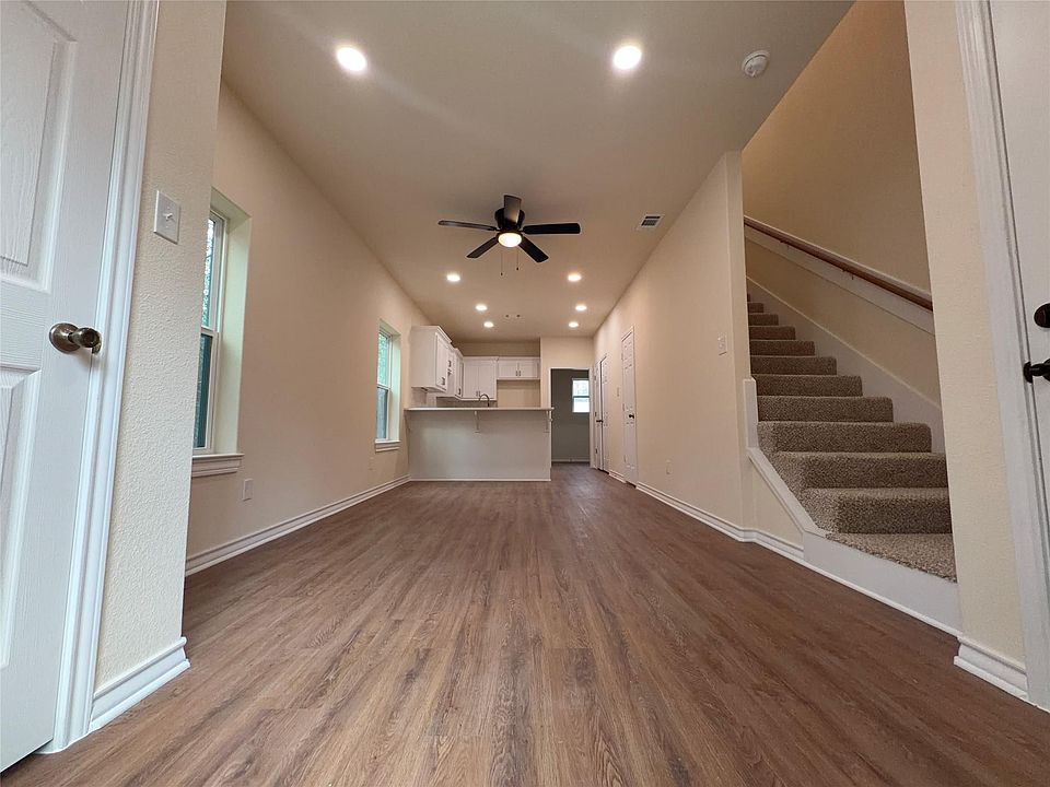 1st image of 4196 Sam Houston Rd