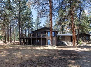 215 Hilltop Dr, Hamilton, MT 59840