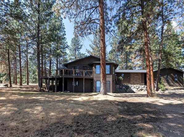 215 Hilltop Dr, Hamilton, MT 59840