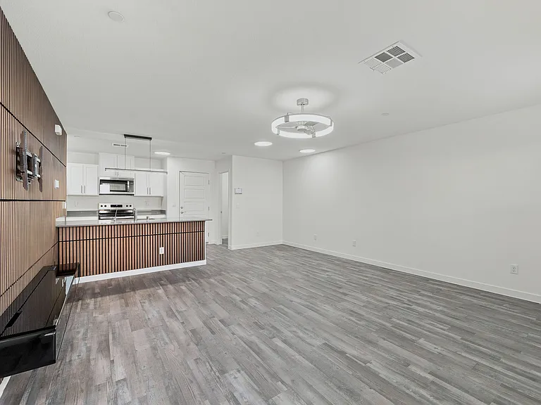 9673 Horseshoe Canyon St — Photo 46