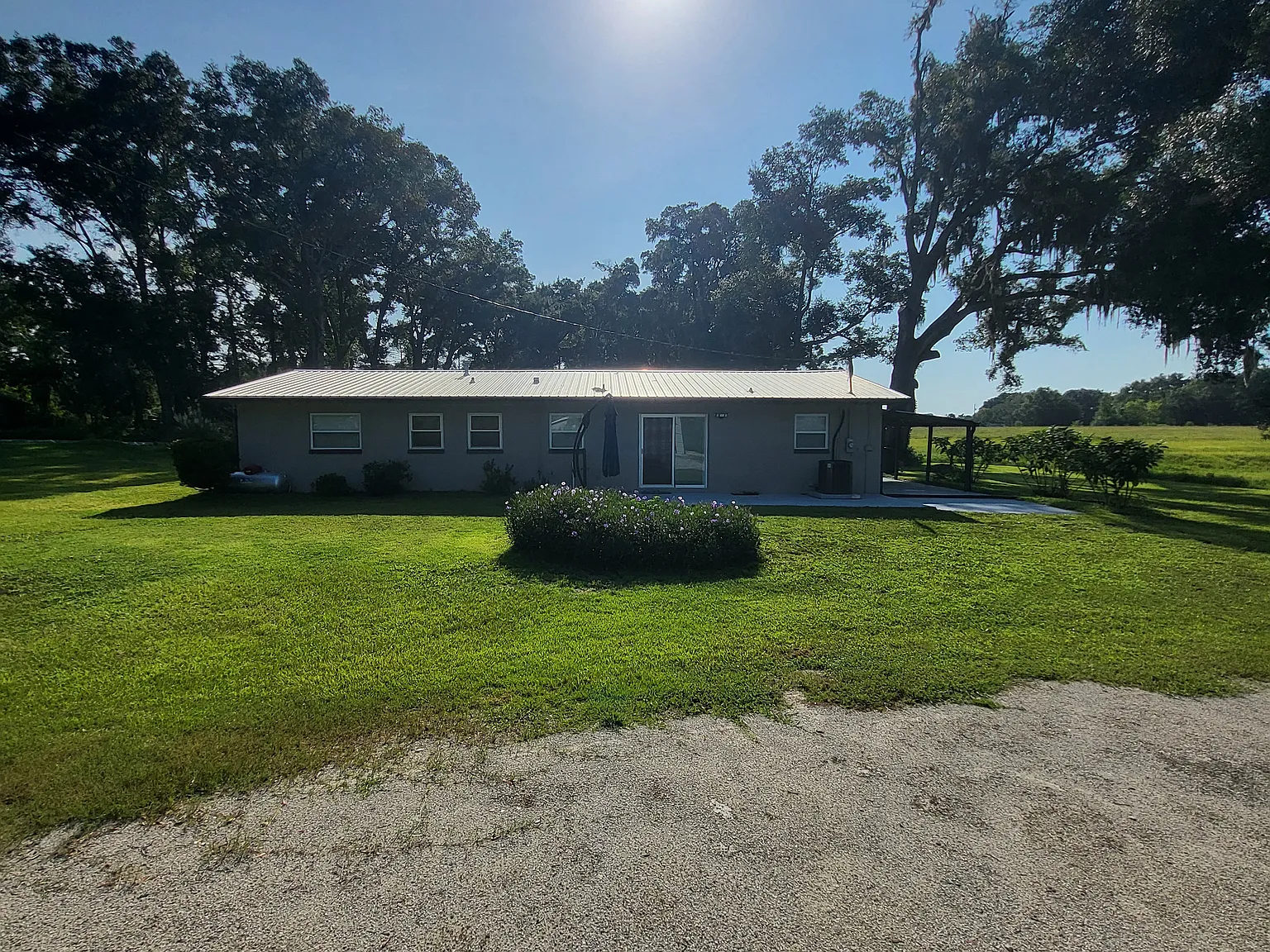 4 bed, 1520 sqft, $2,200 — Photo 3