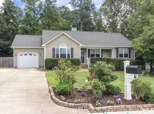 452 Henwood Ct S, Fuquay Varina, NC 27526