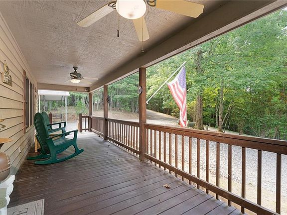 3rd image of 250 Summit Dr