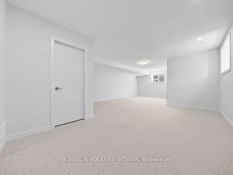 699 Honeydew St — Photo 28