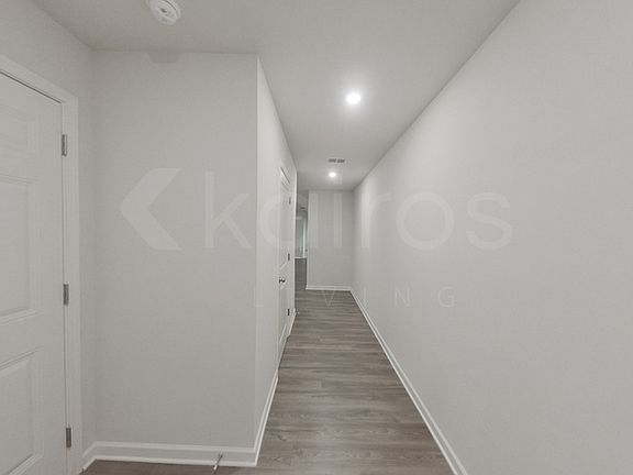 3rd image of 330 Ironwood Ct