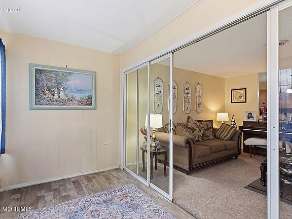 3rd image of 43 Cambridge Circle #F