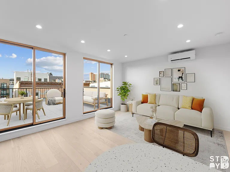 1426 Greene Ave #4F — Photo 3