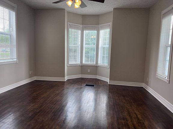 3rd image of 606 Jefferson Ave SE